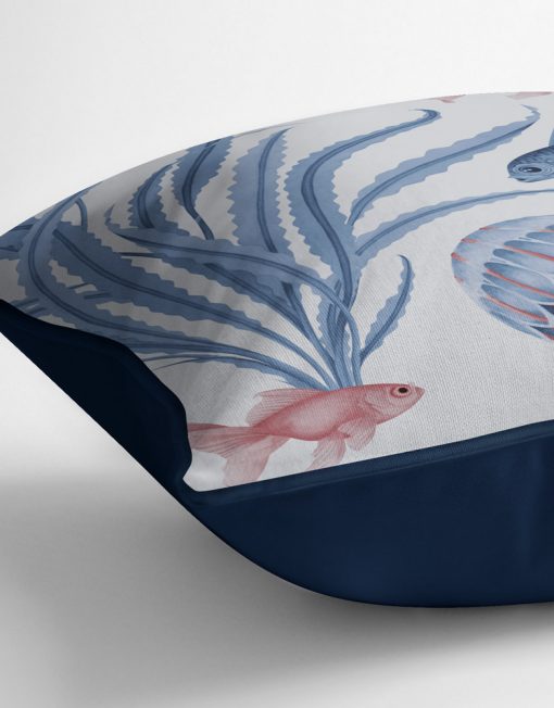 COJIN-ESTAMPADO-medusas-mar-peces-azul-detalle